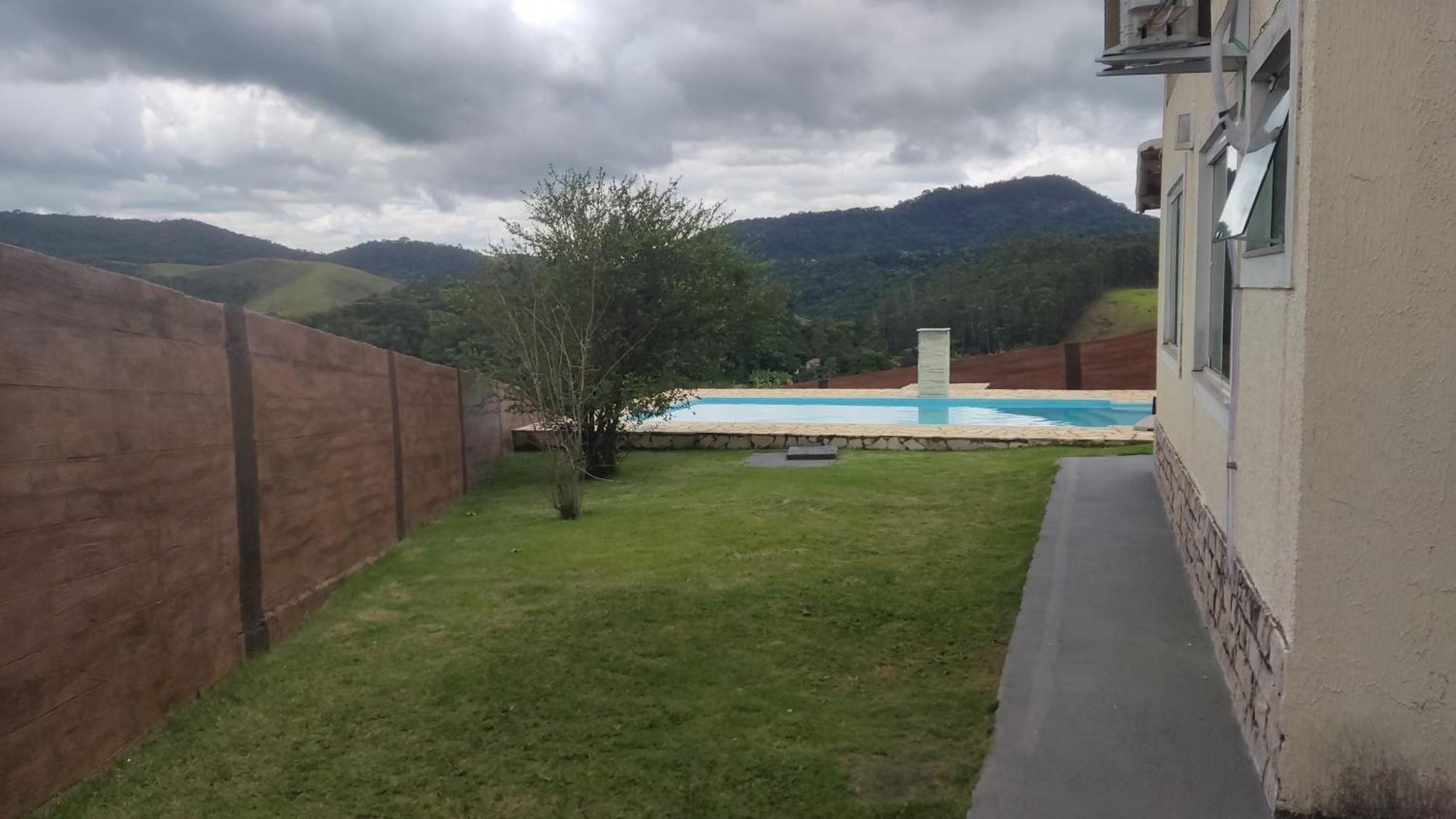 Suite Requinte da Serra Miguel Pereira Esterno foto